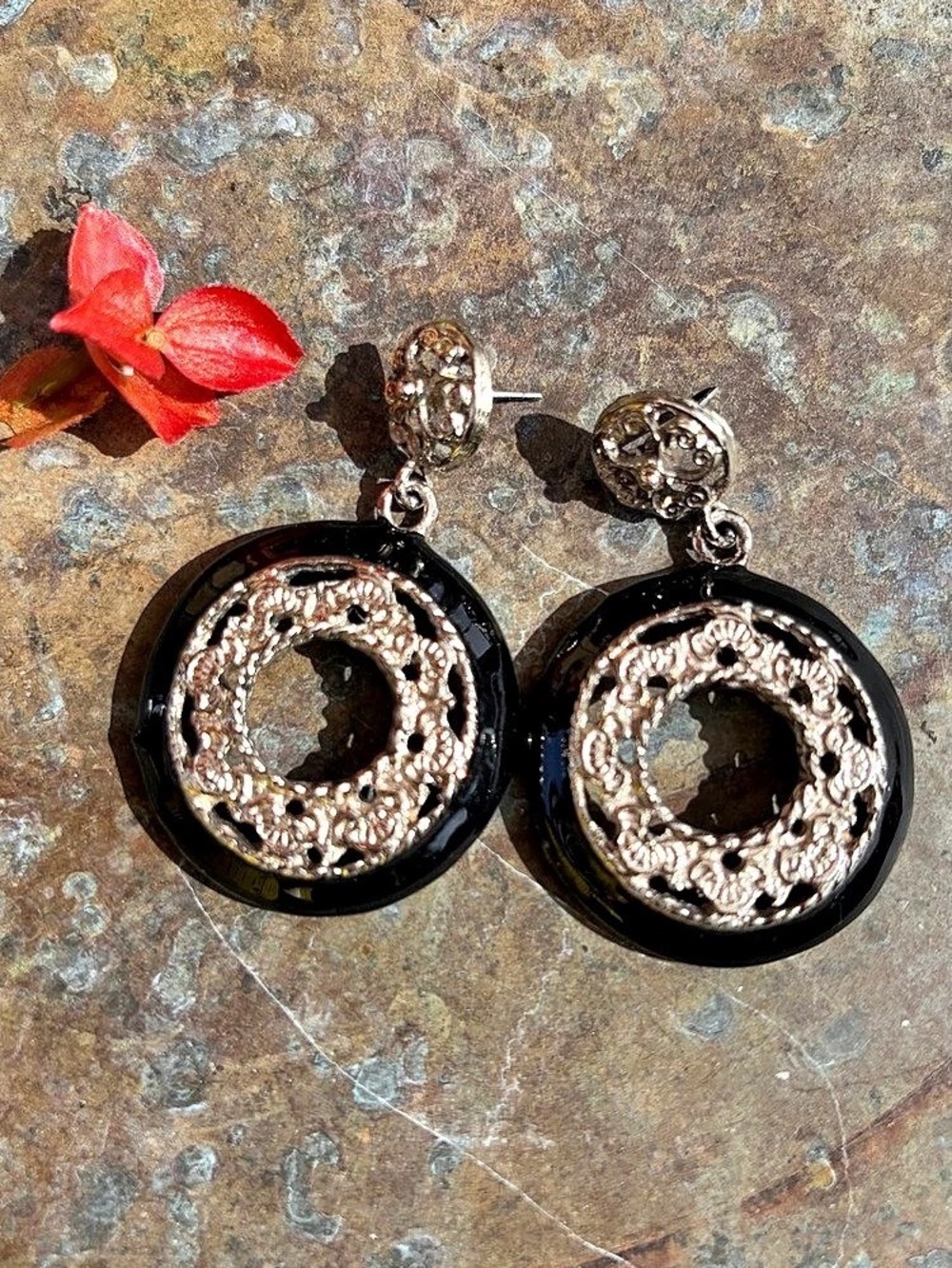 Earrings Black & Silver Tone Filigree Open Round Drop Dangle Deco 2” Pierced